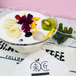 果匠水果捞吾悦广场店 长春美食圈的热门之选，经典水果捞口碑实探